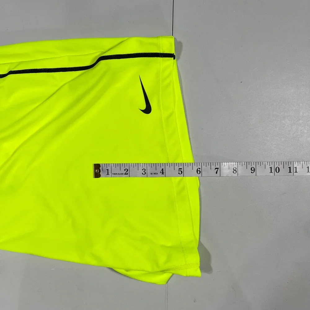 Nike Dri-FIT Mens Running Shorts Neon Volt Yellow Athletic Gym Medium Streetwear